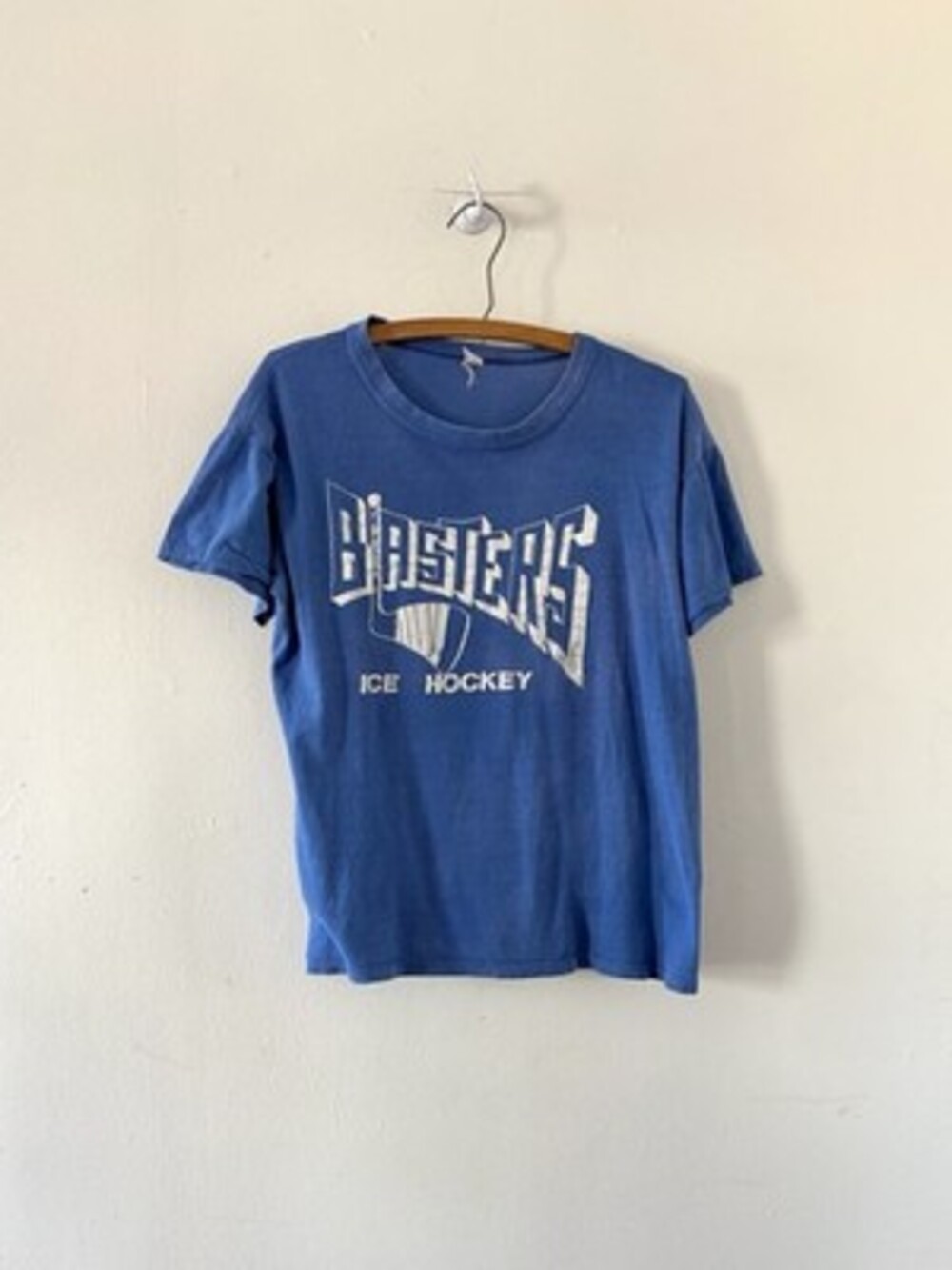 Vintage 60s 70s Distressed Flocked Print Ice Hockey Blasters Mens M T-Shirt